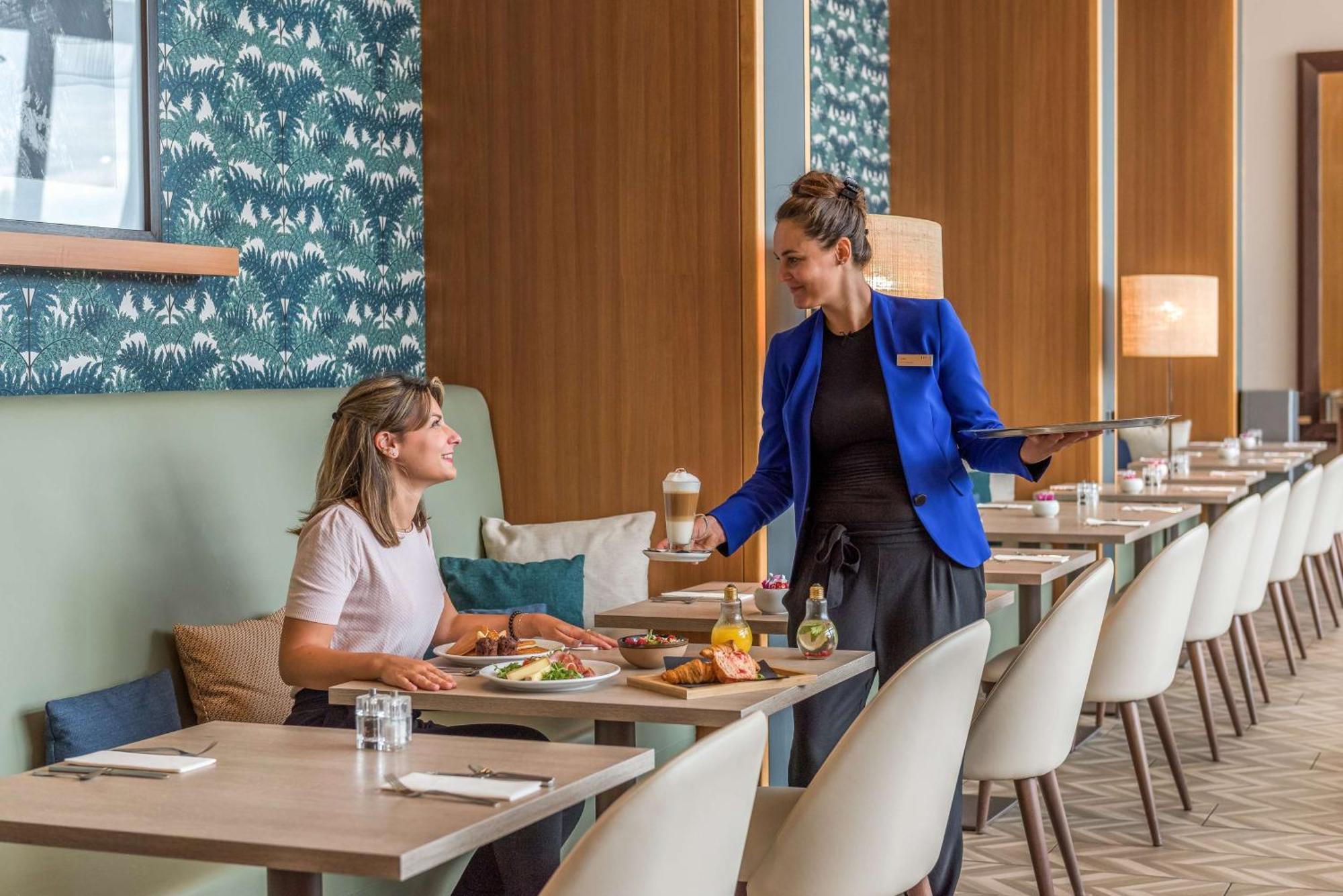 Hilton Evian Les Bains Otel Dış mekan fotoğraf