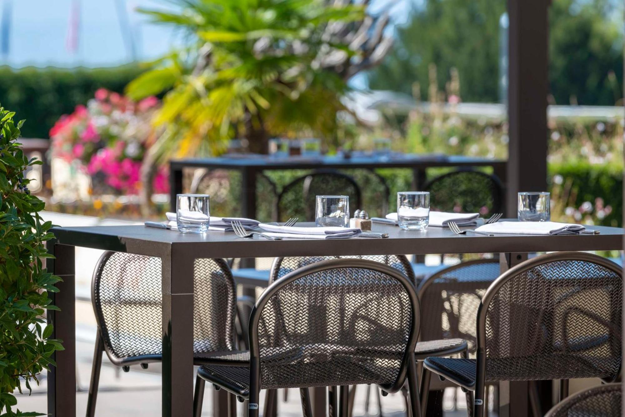 Hilton Evian Les Bains Otel Dış mekan fotoğraf
